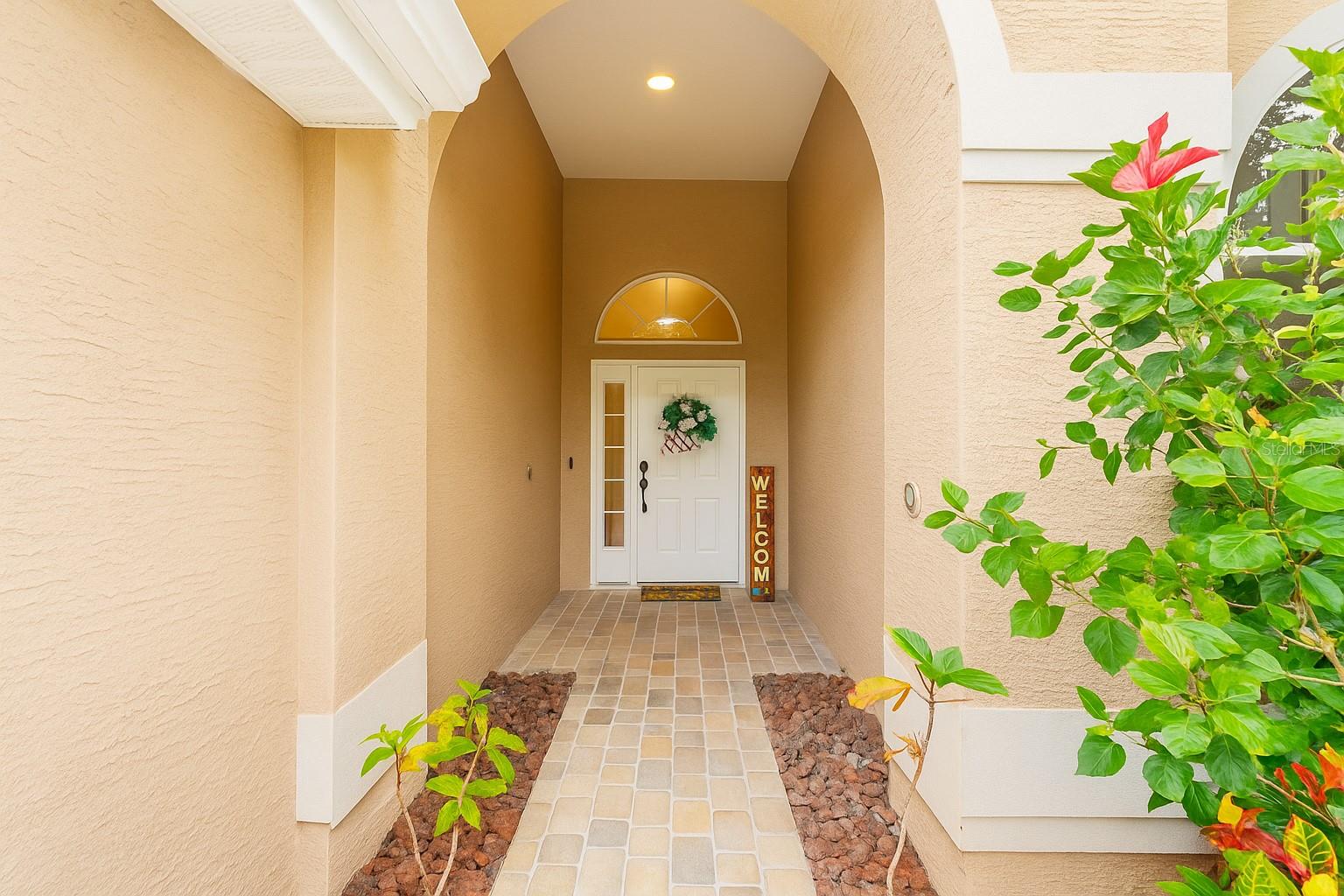 Image 4 of 32 For 12031 Mountbatten Drive