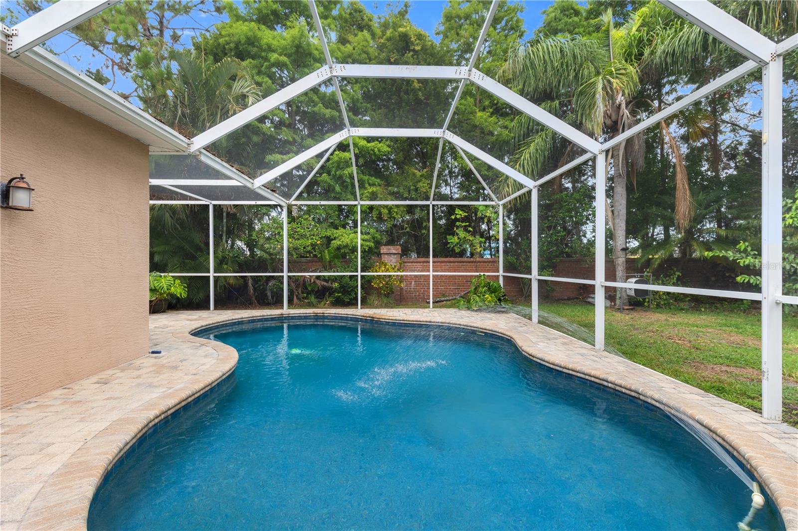 Image 5 of 32 For 12031 Mountbatten Drive