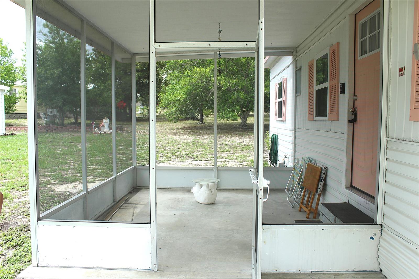 Image 23 of 35 For 12334 Fairway Avenue