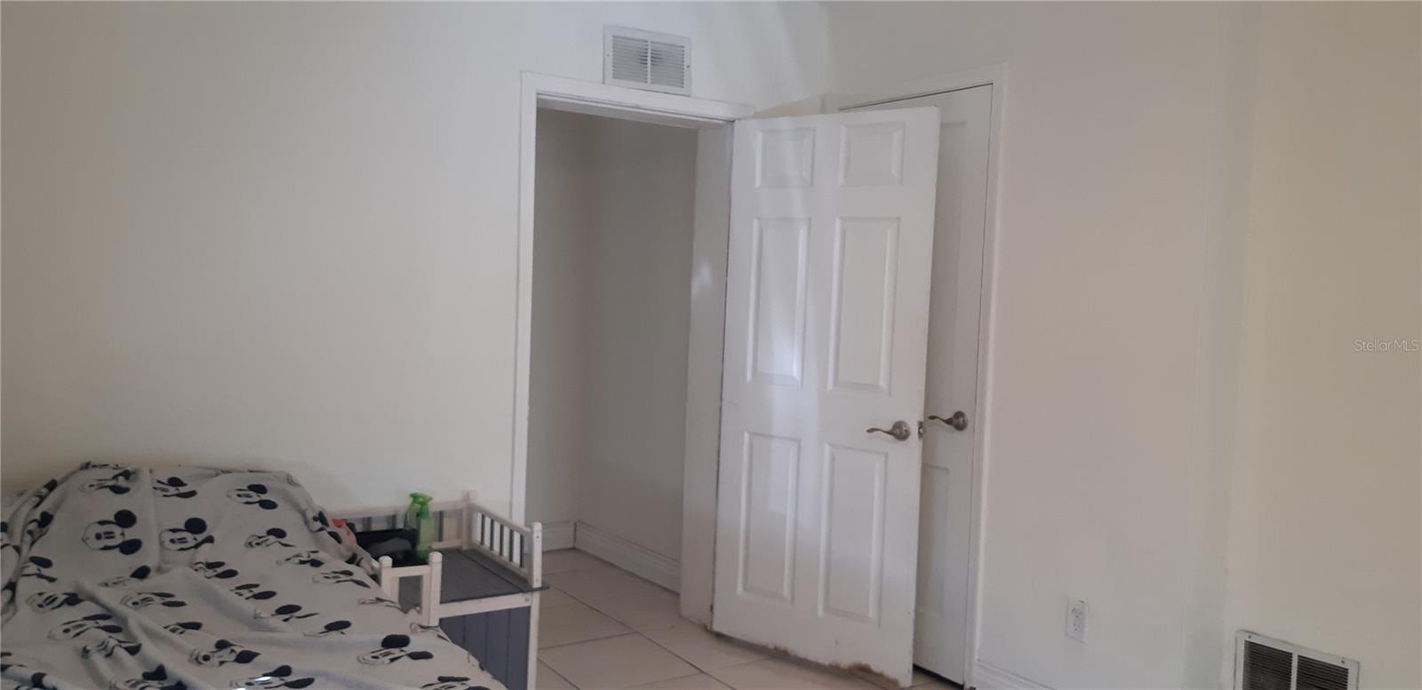 Image 40 of 60 For 36847 Suwanee Way