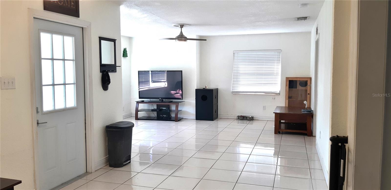 Image 7 of 60 For 36847 Suwanee Way