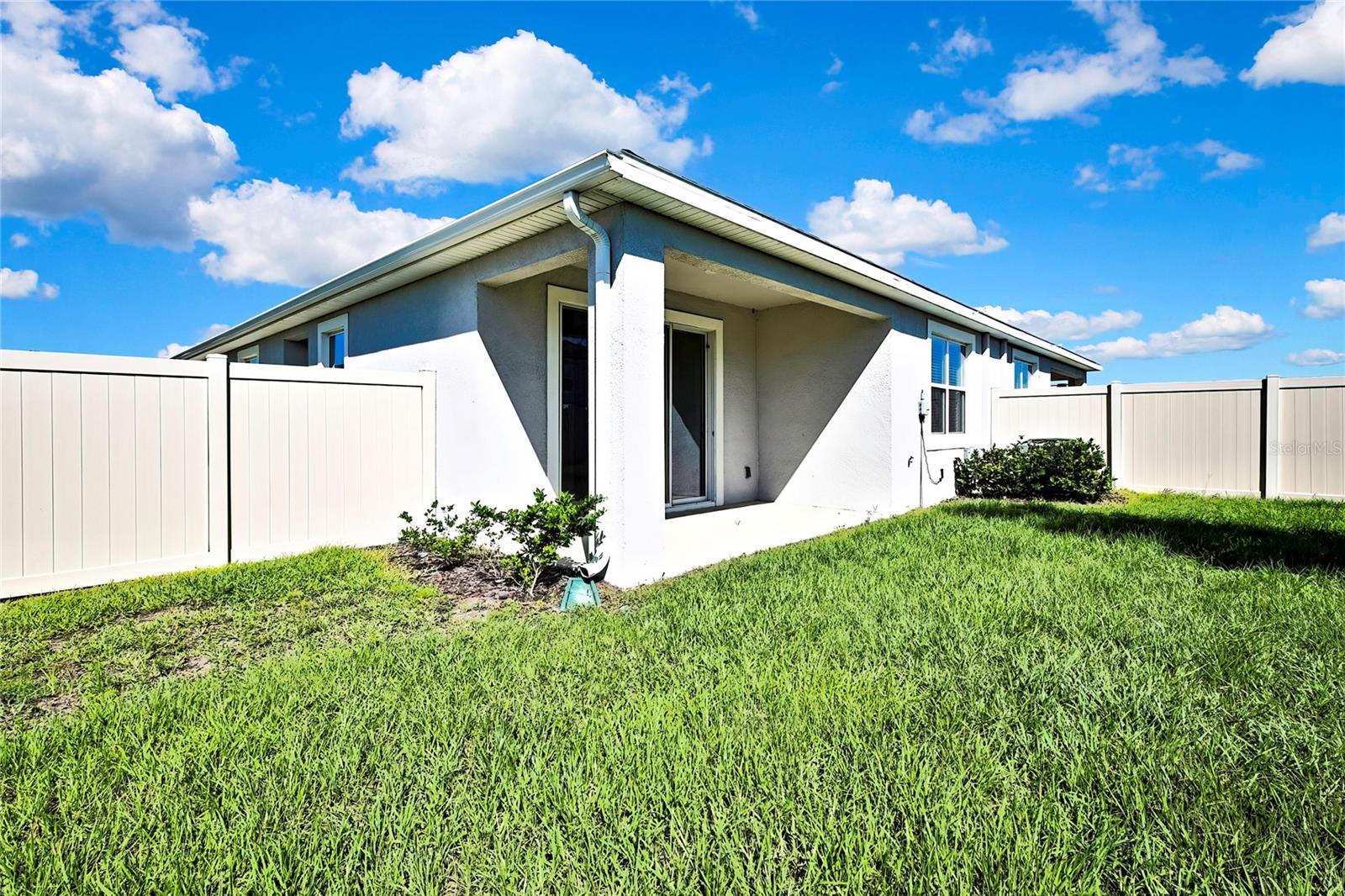 Listing photo id 35 for 31105 Mango Fade Way