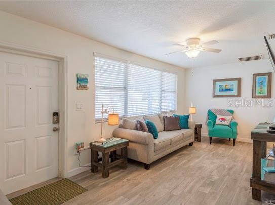 Image 11 of 28 For 411 Locklie Street