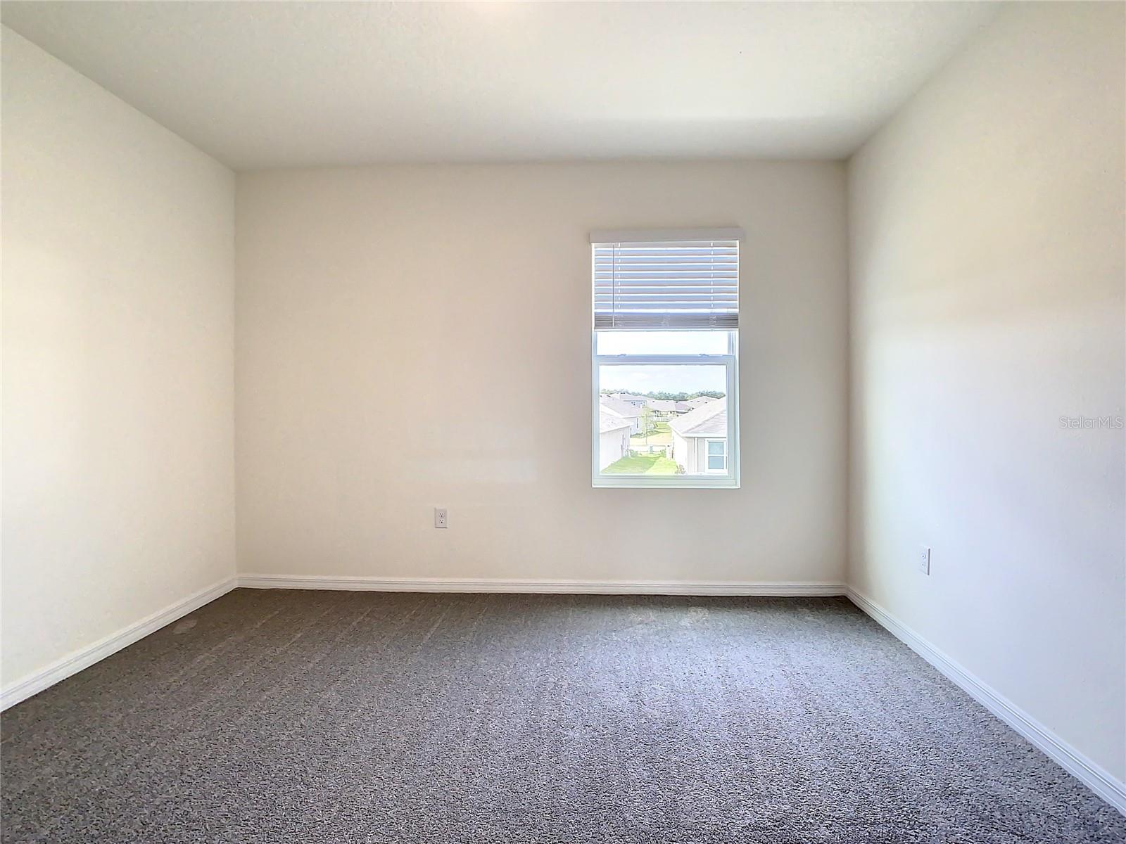 Listing photo id 20 for 16503 Mosaic Oar Drive