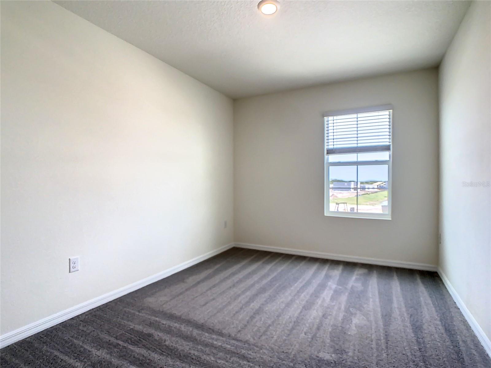 Listing photo id 23 for 16503 Mosaic Oar Drive