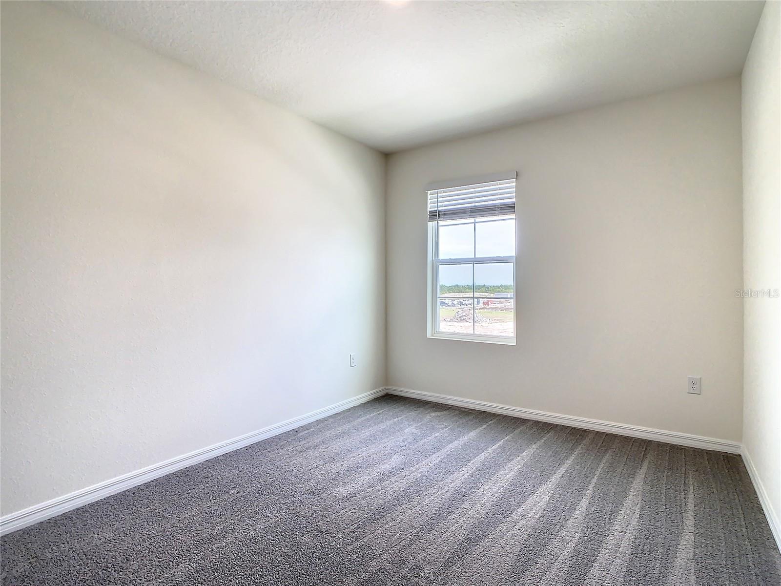 Listing photo id 26 for 16503 Mosaic Oar Drive
