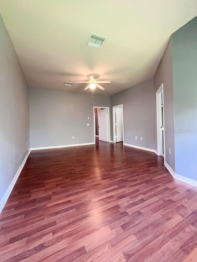 Image 17 of 22 For 10829 Dragonwood Drive