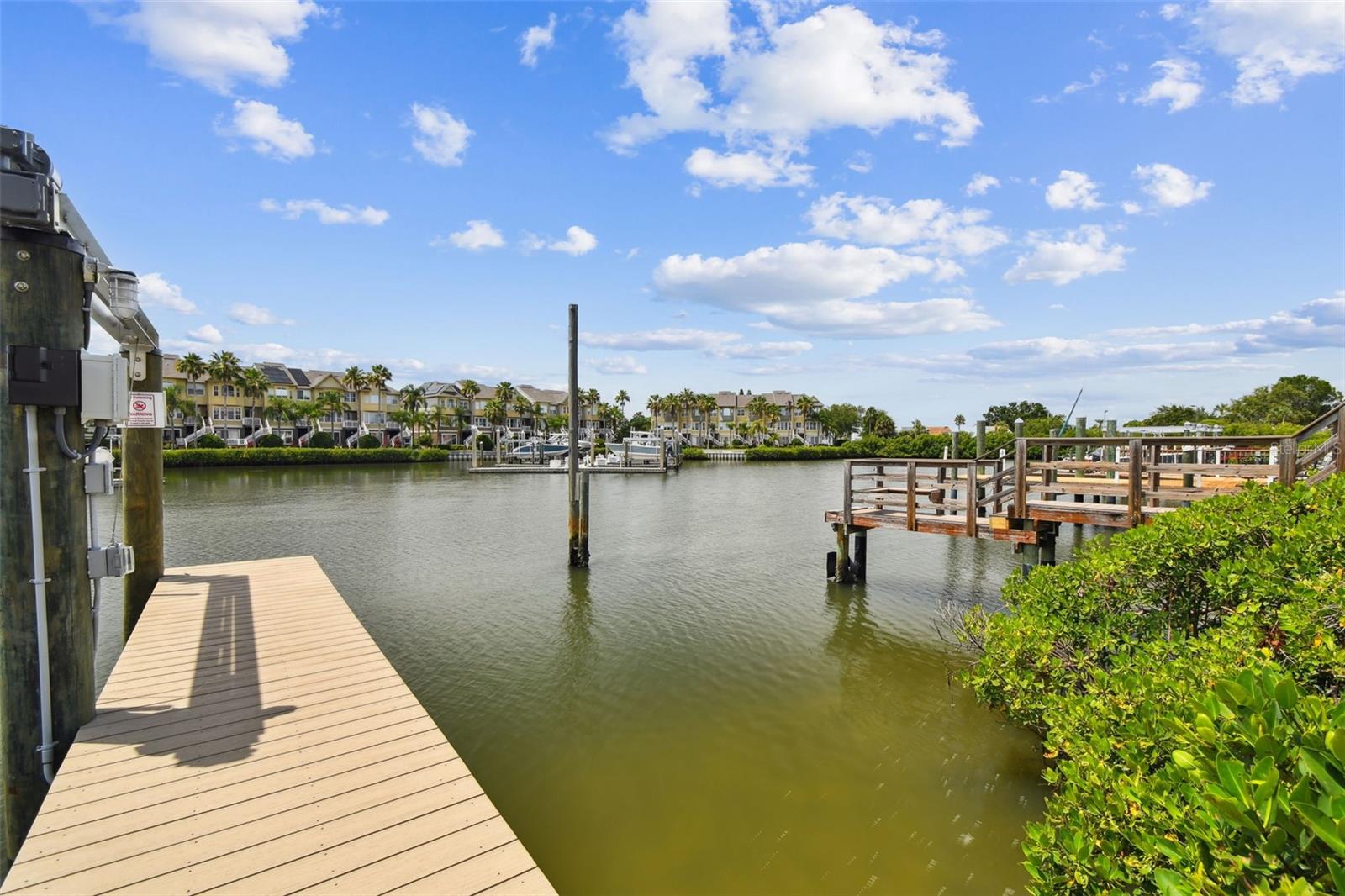 Image 46 of 66 For 4304 Harbor House Drive