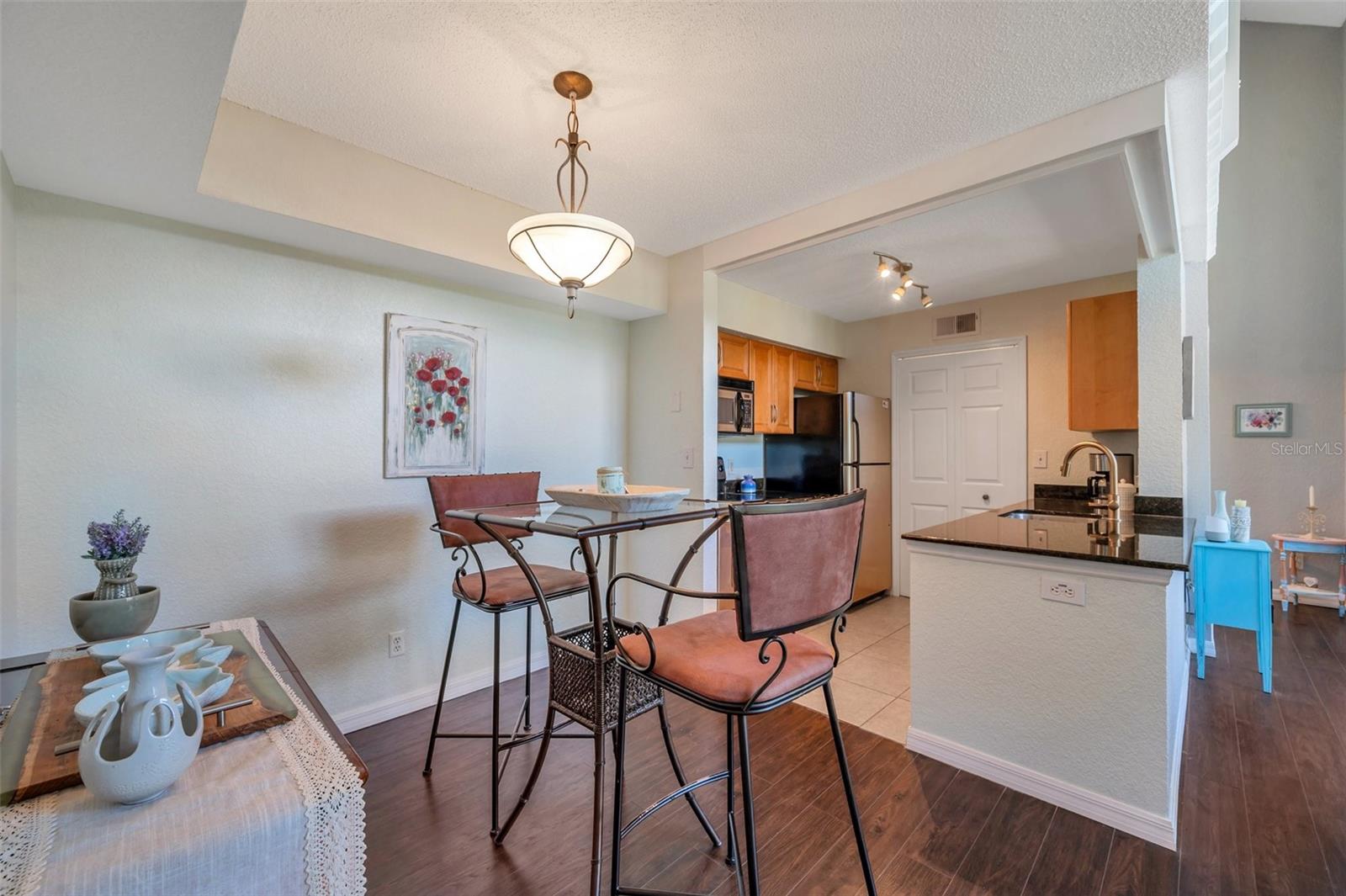 Image 10 of 39 For 3301 Haviland Ct  301