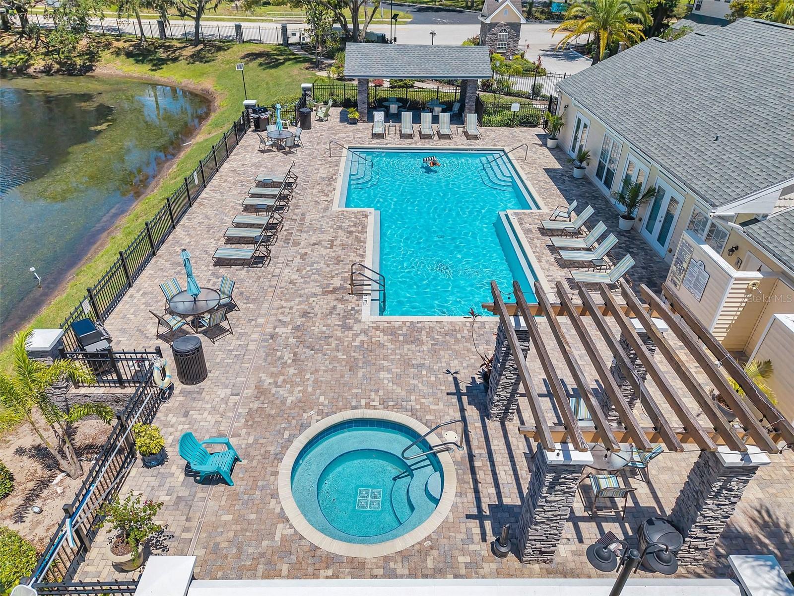 Image 3 of 39 For 3301 Haviland Ct  301