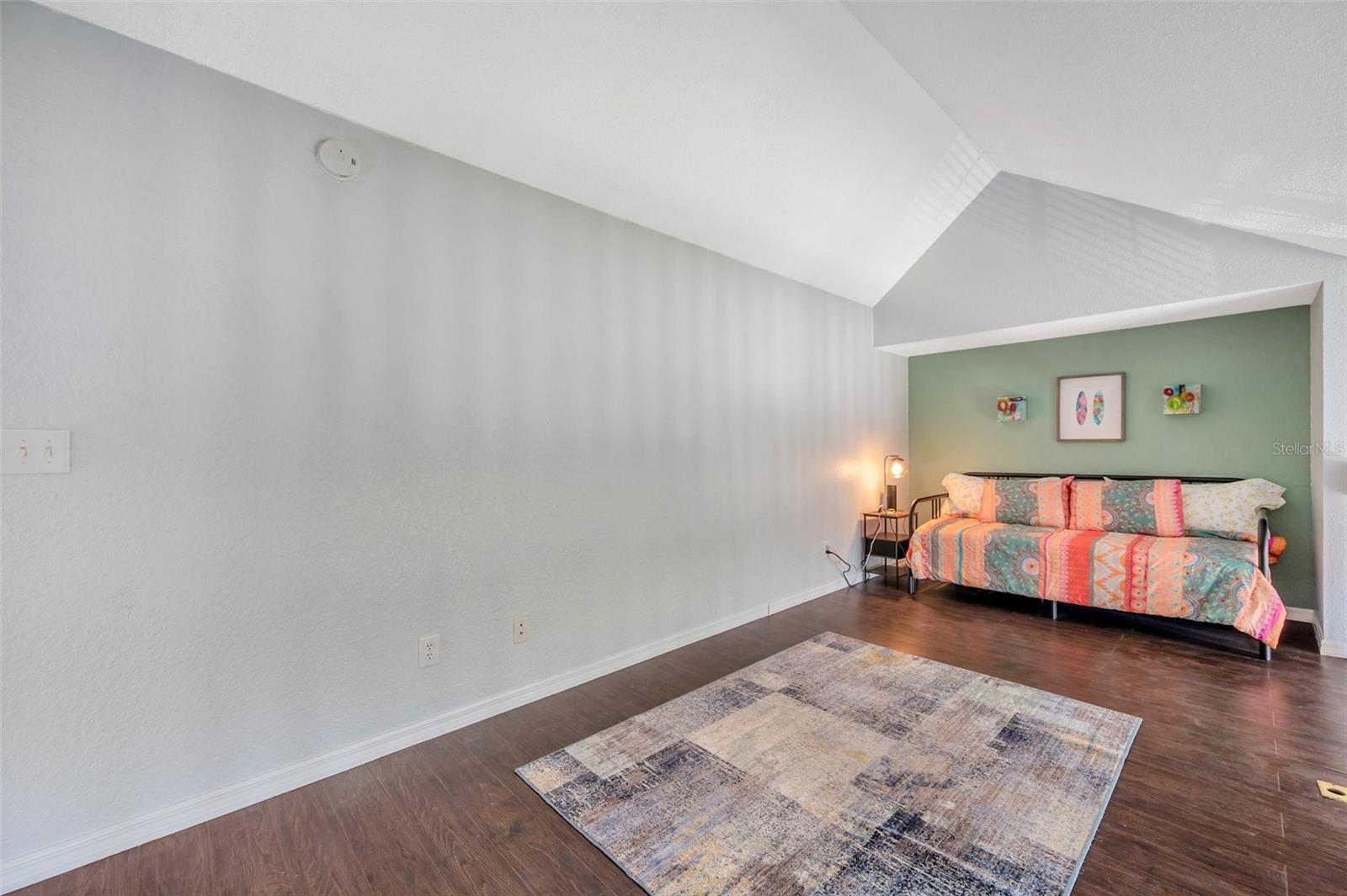 Image 31 of 39 For 3301 Haviland Ct  301
