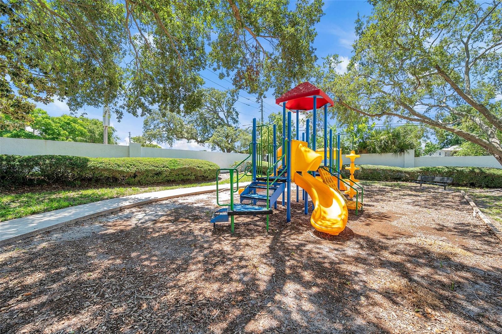 Image 33 of 39 For 3301 Haviland Ct  301