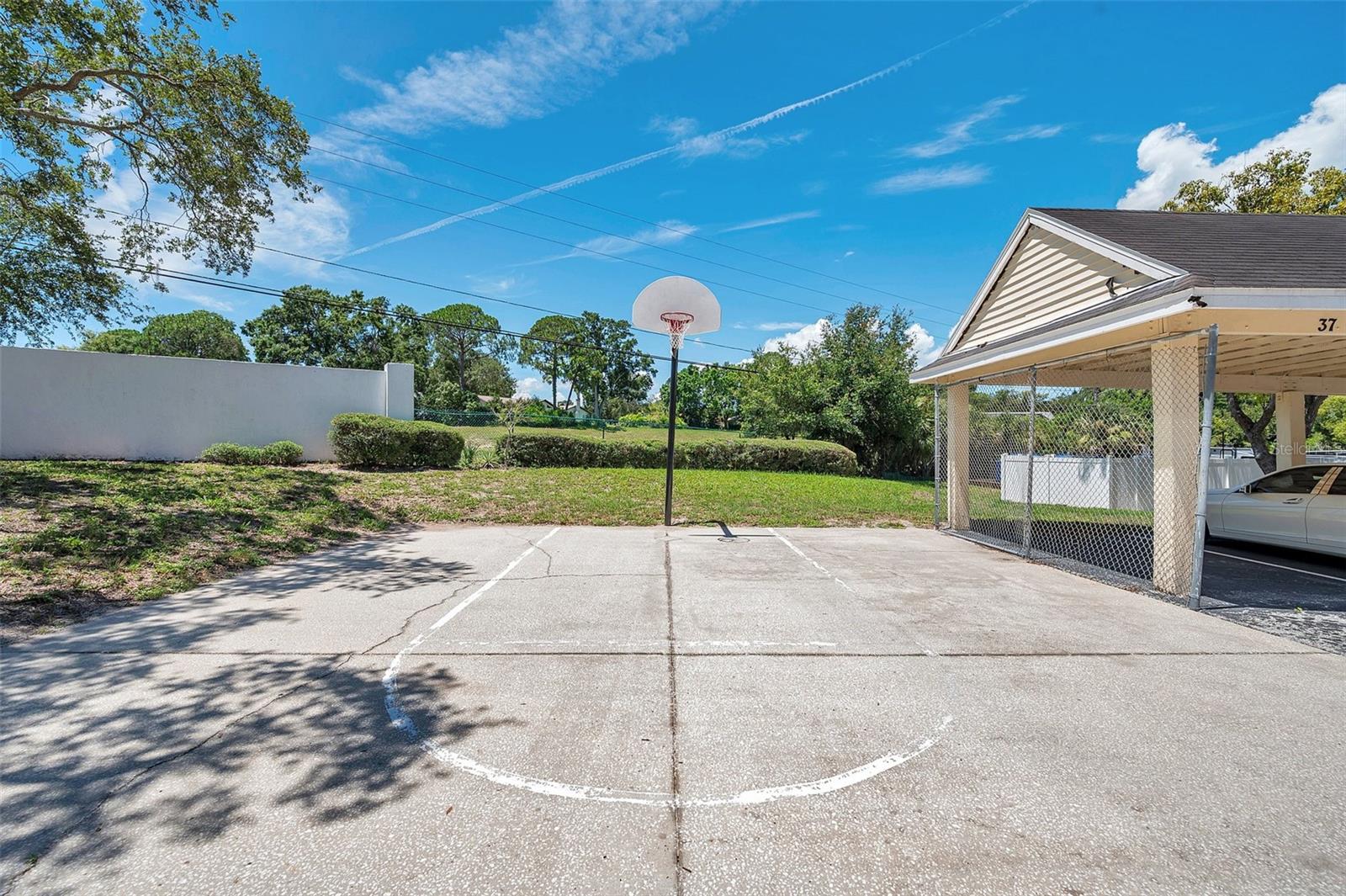 Image 38 of 39 For 3301 Haviland Ct  301