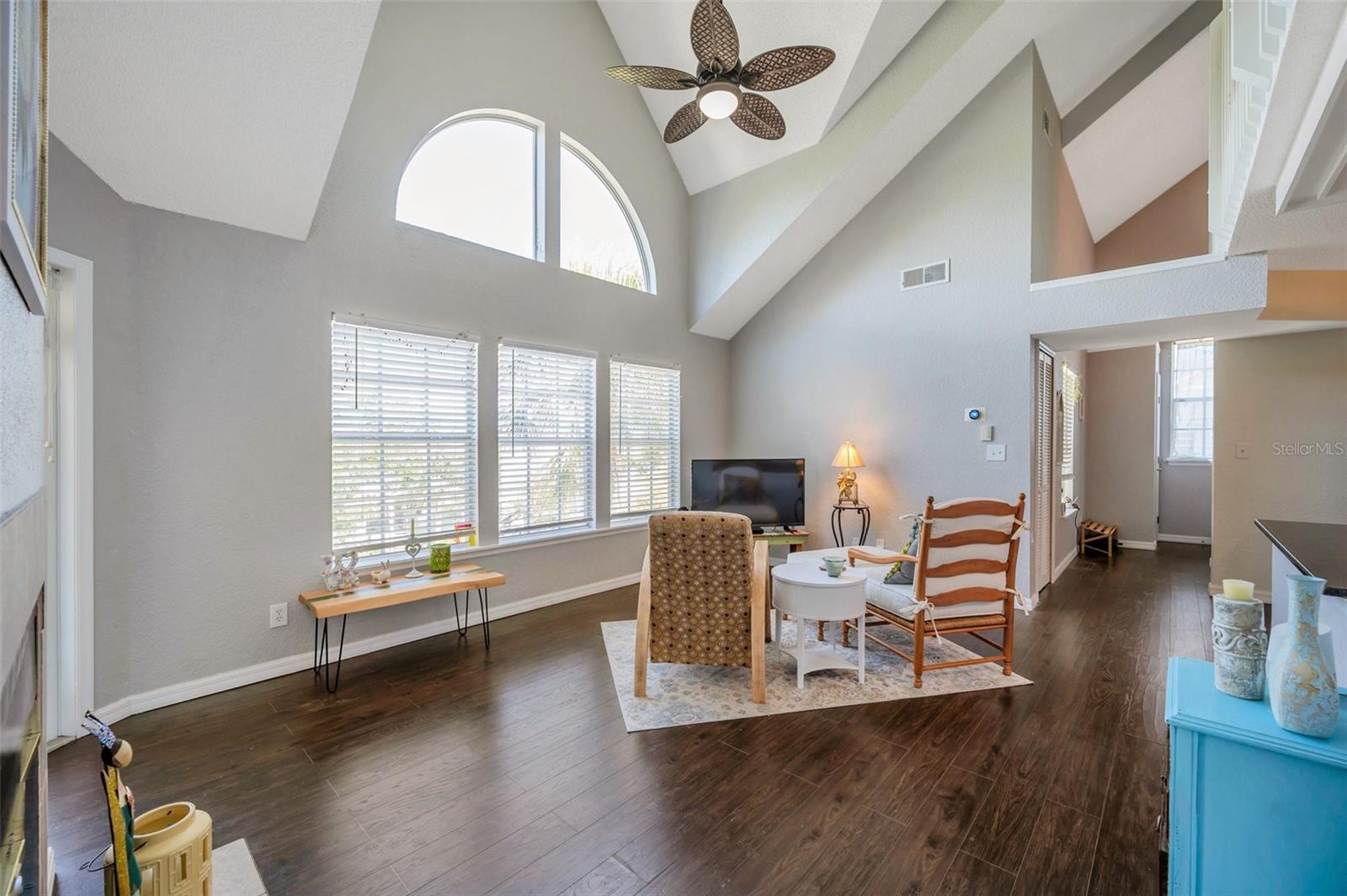 Image 9 of 39 For 3301 Haviland Ct  301