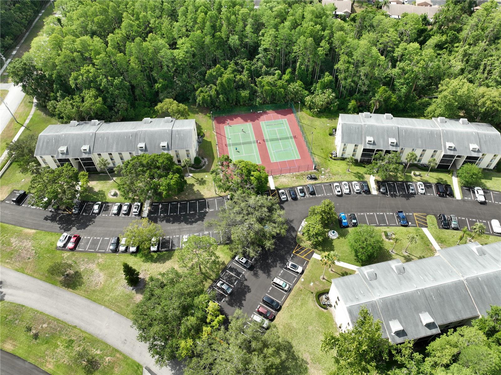 Listing photo id 24 for 3232 Lake Pine Way E A2