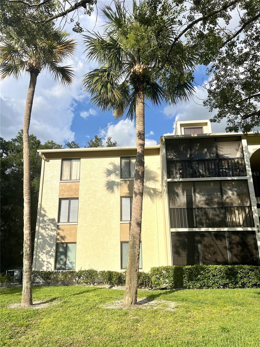Listing photo id 30 for 3232 Lake Pine Way E A2
