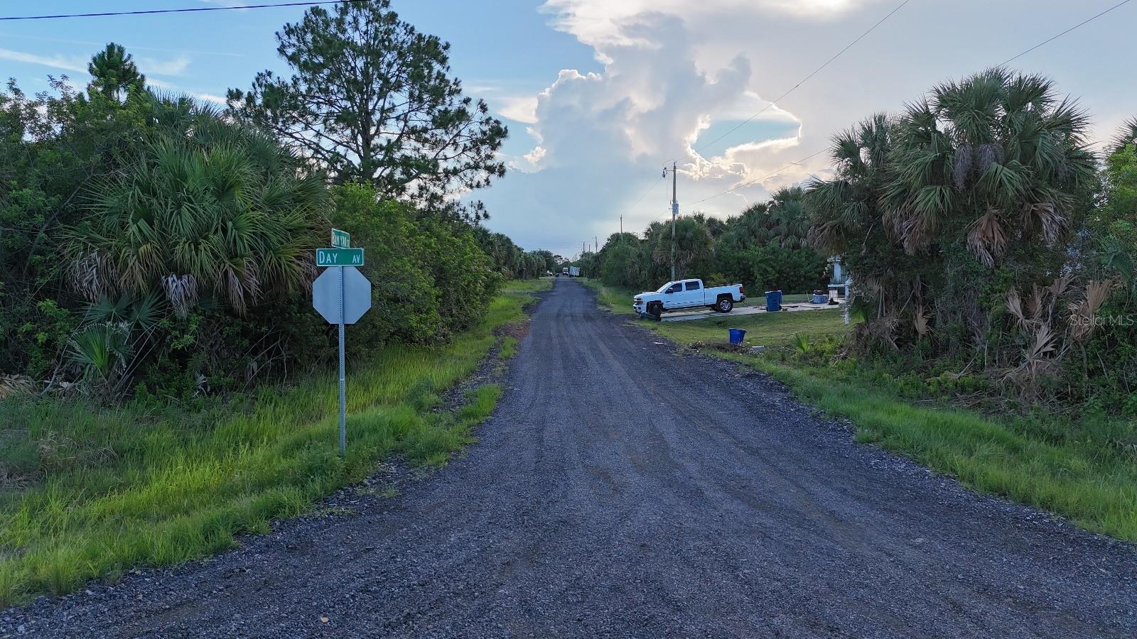 Image 9 of 14 For 0 Day Avenue
