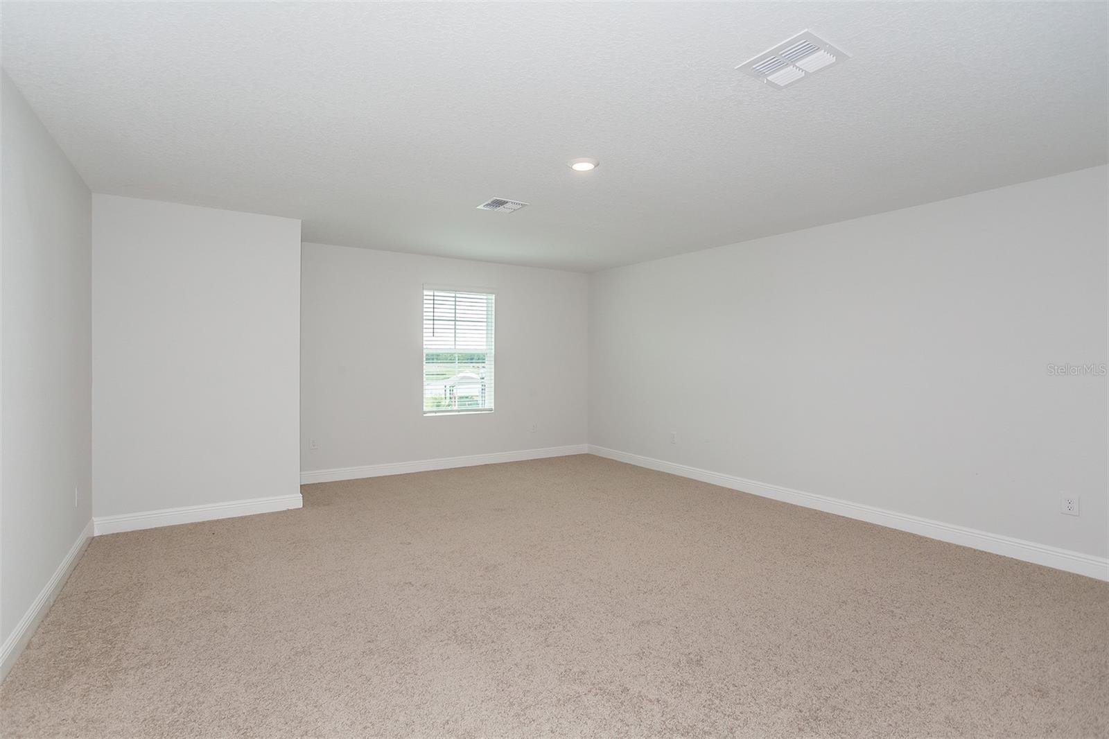 Image 17 of 28 For 10036 Surrey Rose Drive
