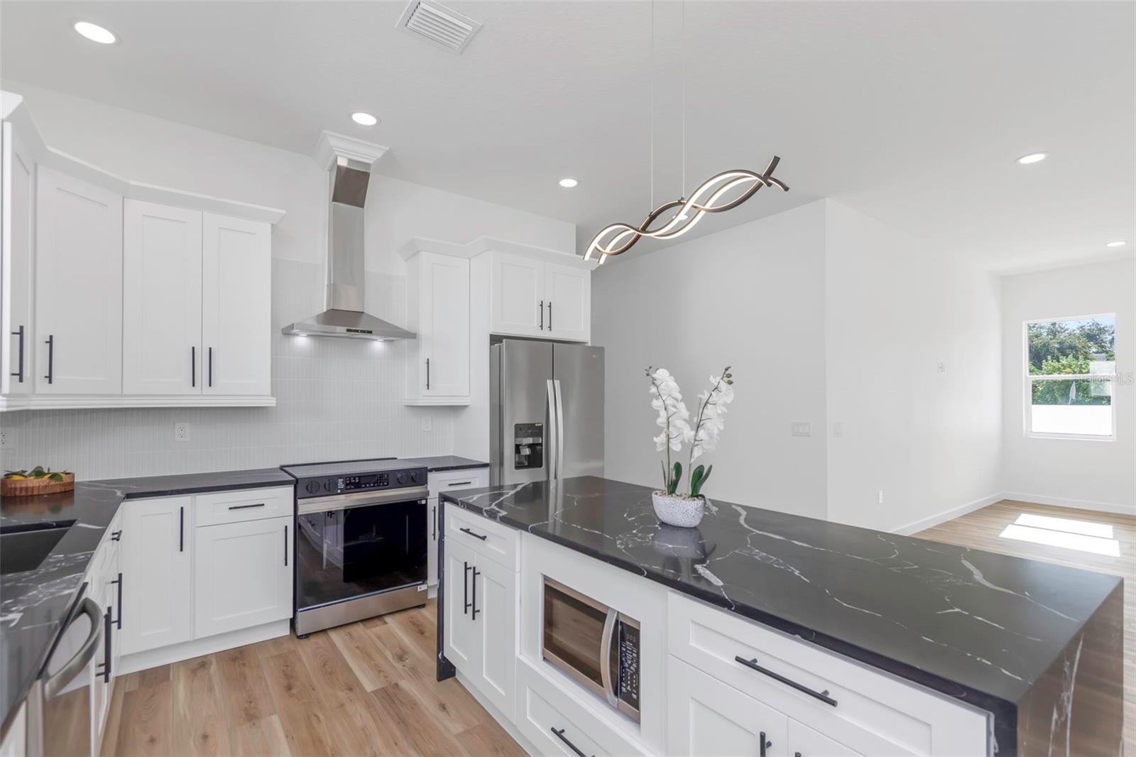 Image 17 of 55 For 711 42nd Avenue S
