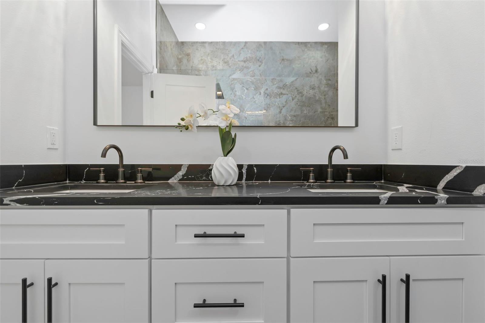 Image 41 of 55 For 711 42nd Avenue S