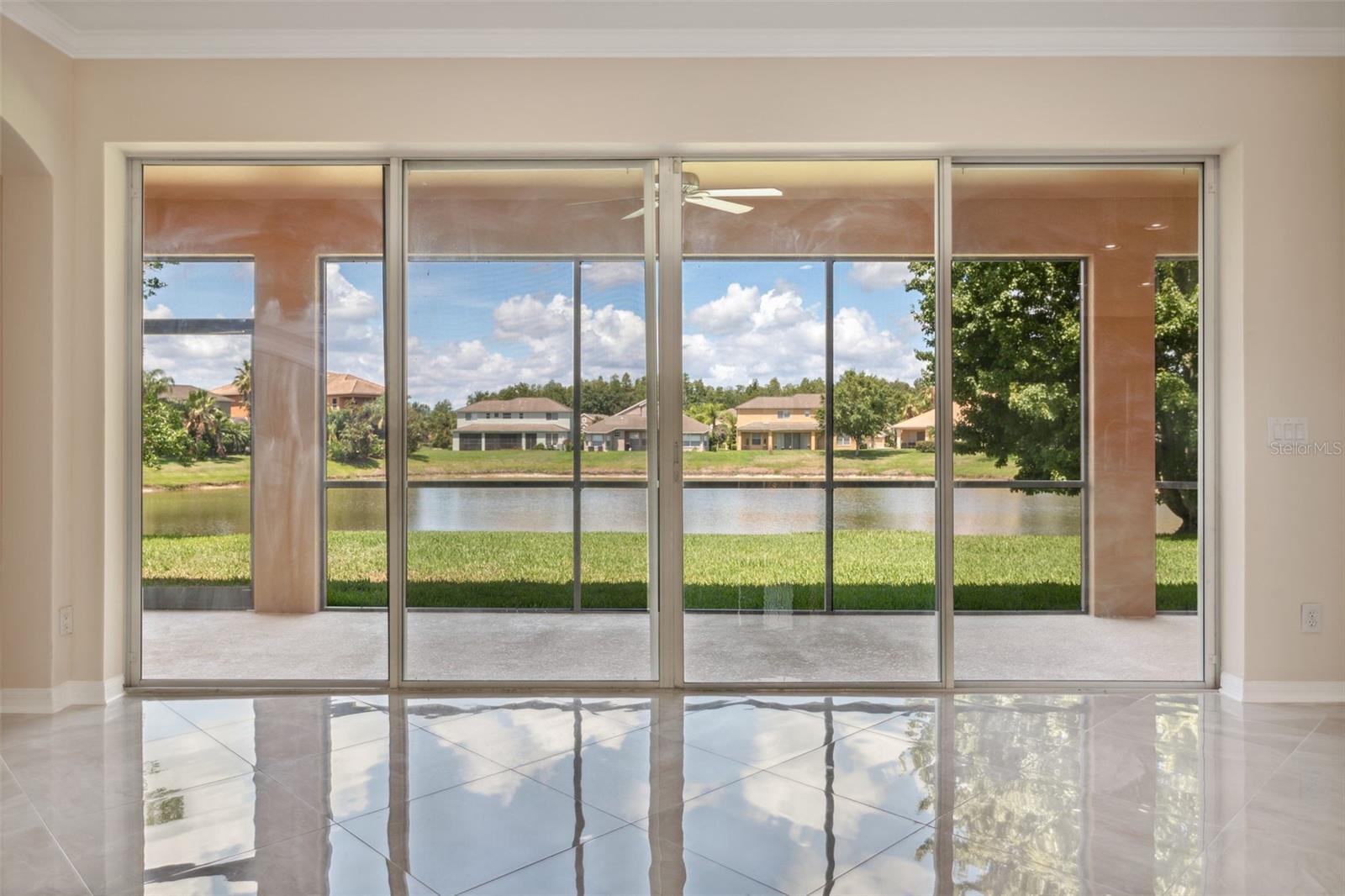 Image 13 of 50 For 17912 Bahama Isle Circle