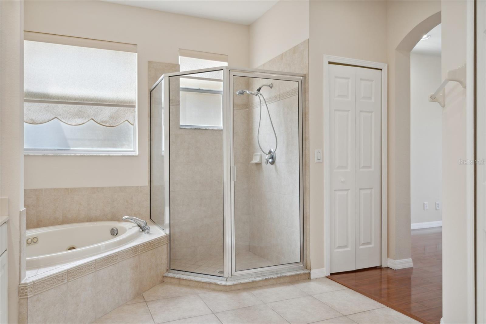 Image 31 of 50 For 17912 Bahama Isle Circle