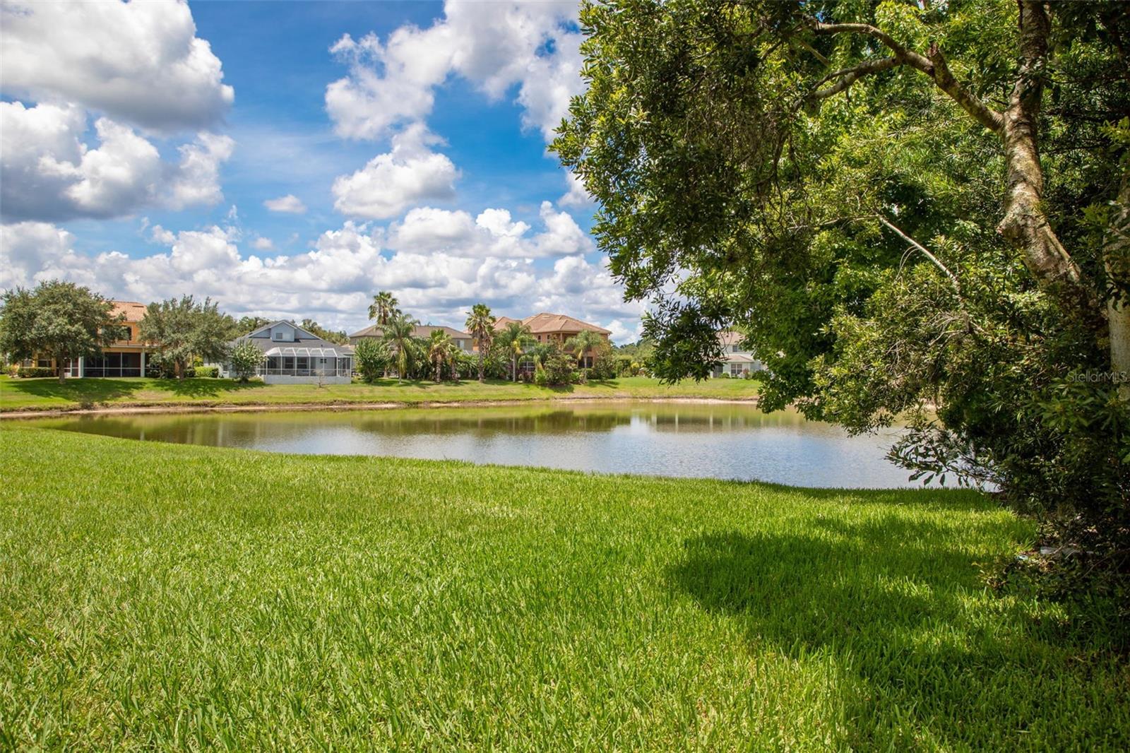 Image 38 of 50 For 17912 Bahama Isle Circle