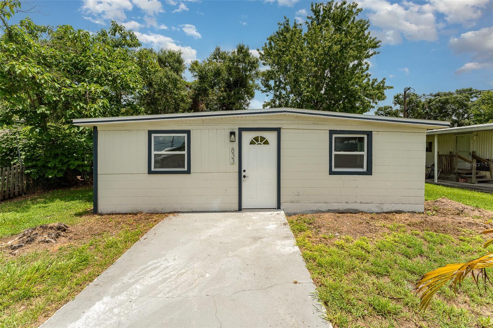 Image 4 of 26 For 833 Suwannee Avenue