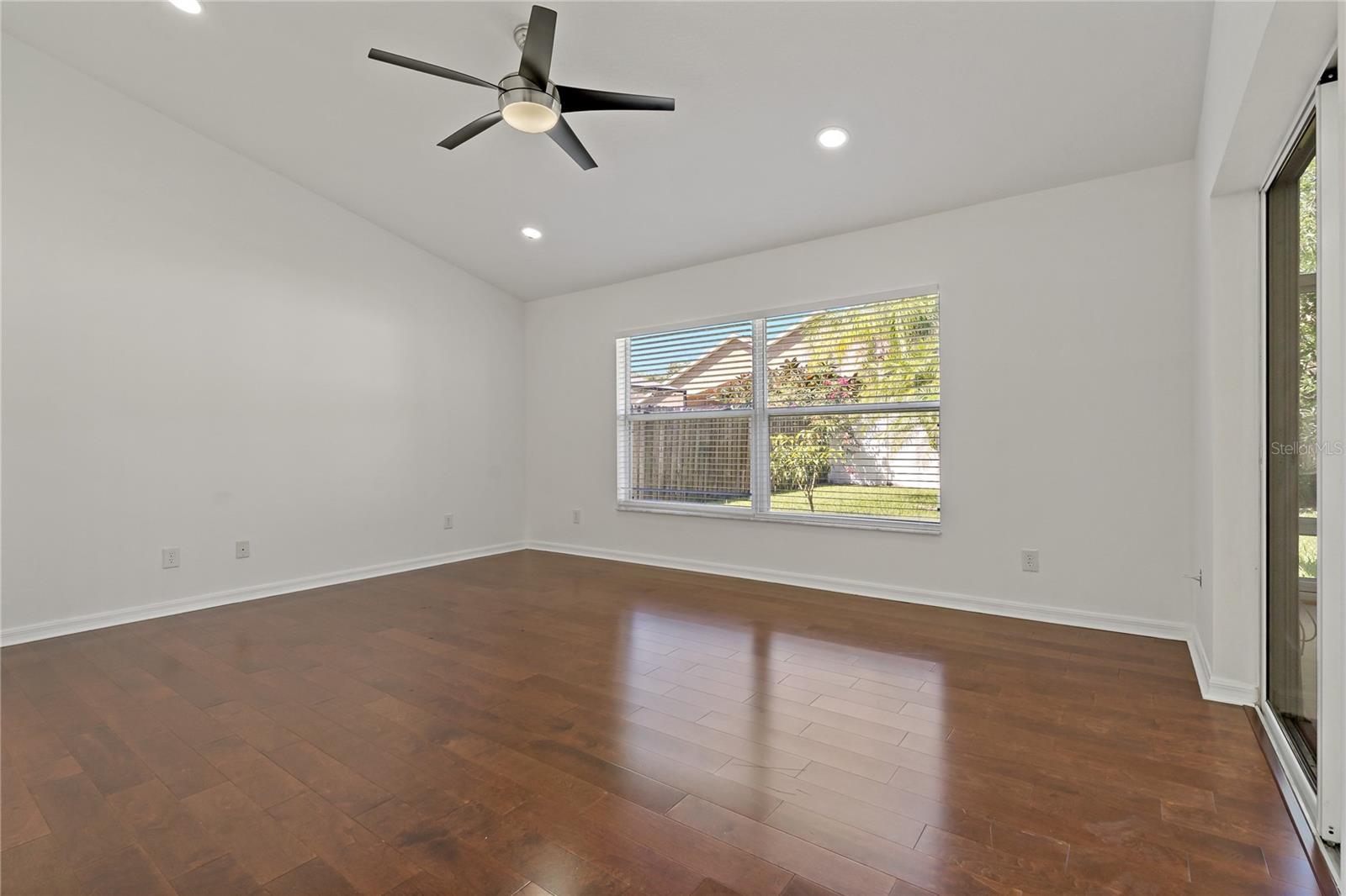 Image 25 of 76 For 19206 Ivy Oak Way