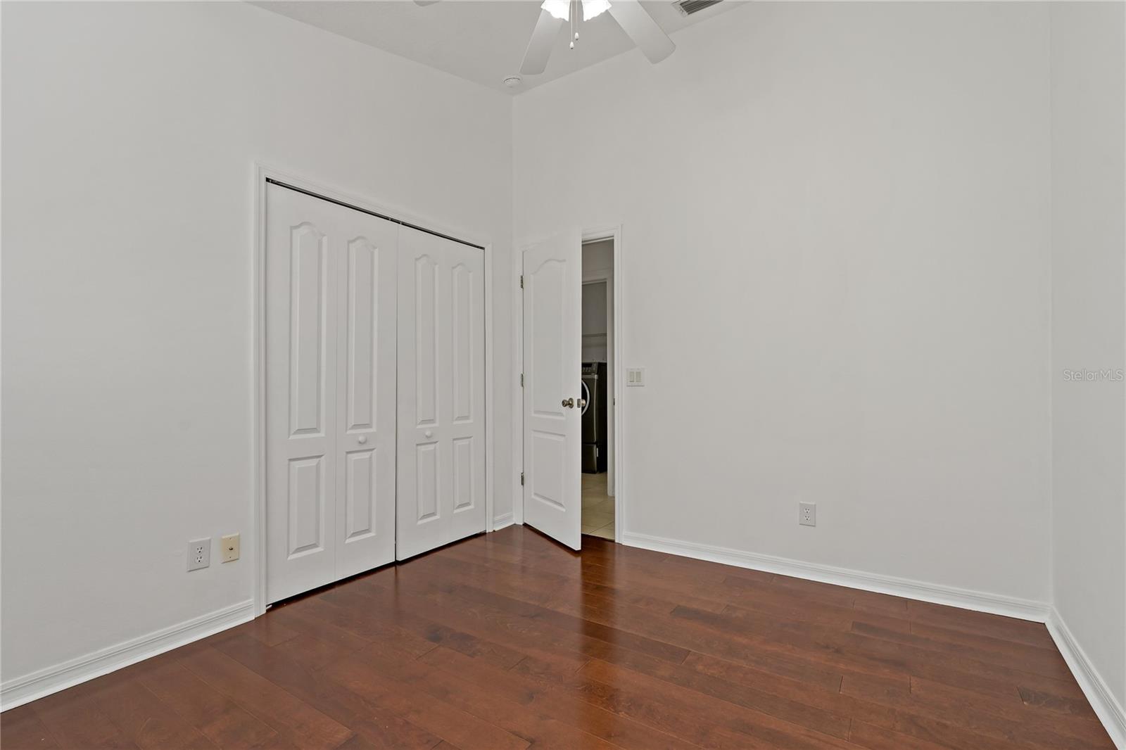Image 33 of 76 For 19206 Ivy Oak Way