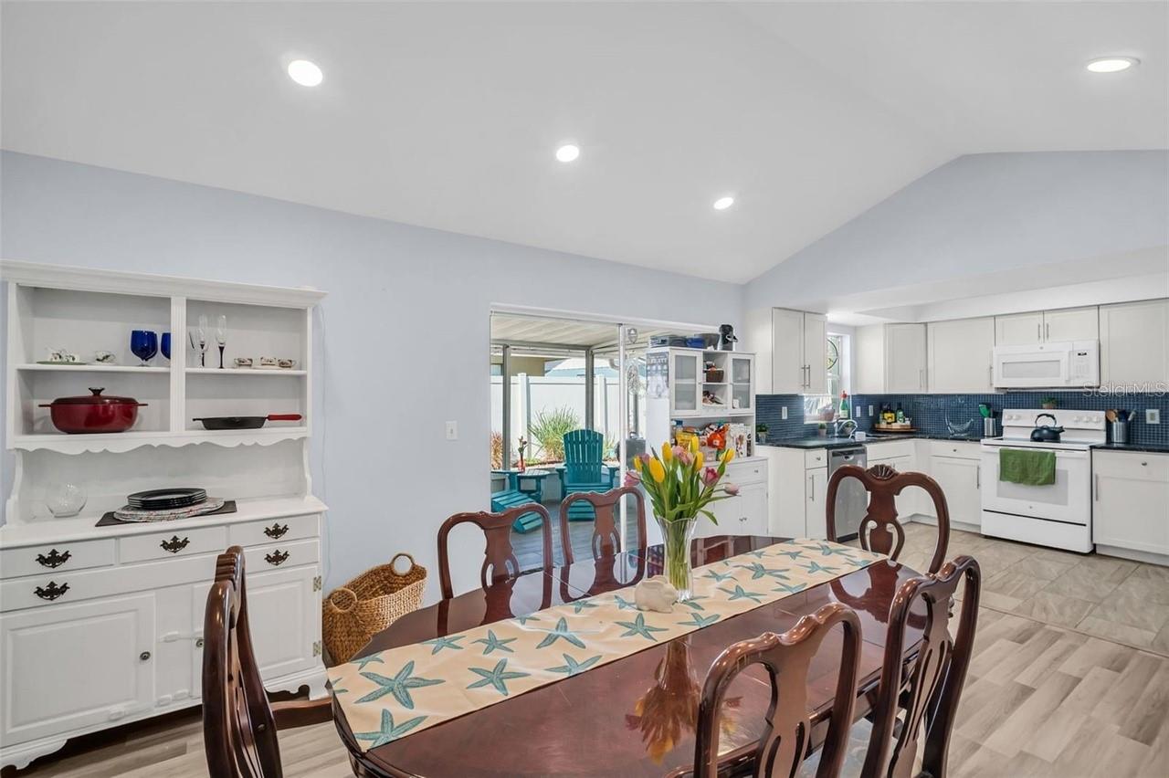 Image 3 of 25 For 2366 Convington Drive