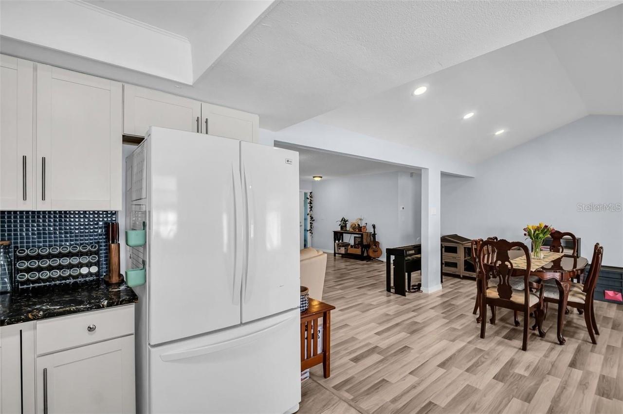 Image 4 of 25 For 2366 Convington Drive