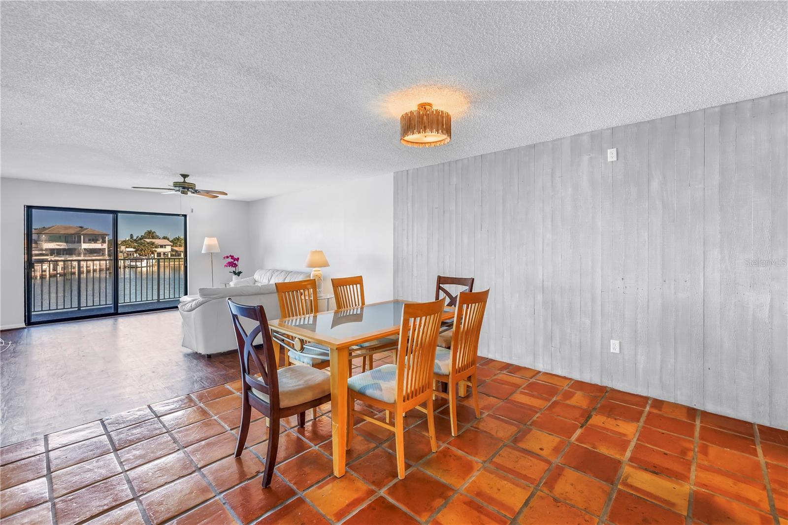 Image 11 of 62 For 340 Pinellas Bayway S 205