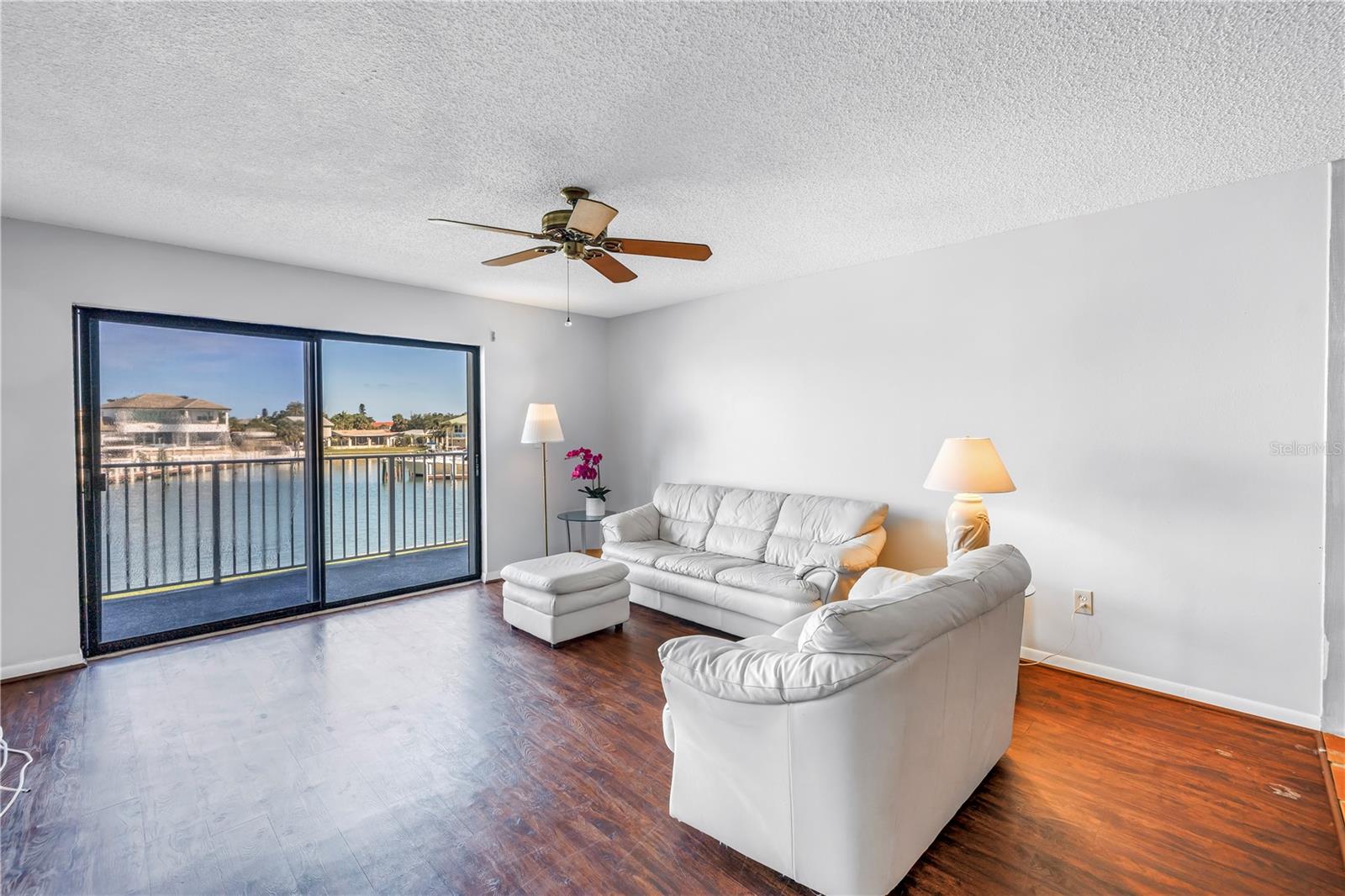 Image 14 of 62 For 340 Pinellas Bayway S 205