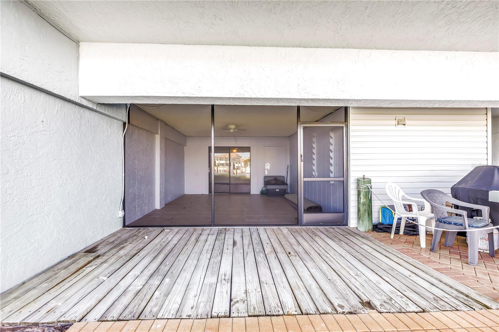 Image 41 of 62 For 340 Pinellas Bayway S 205