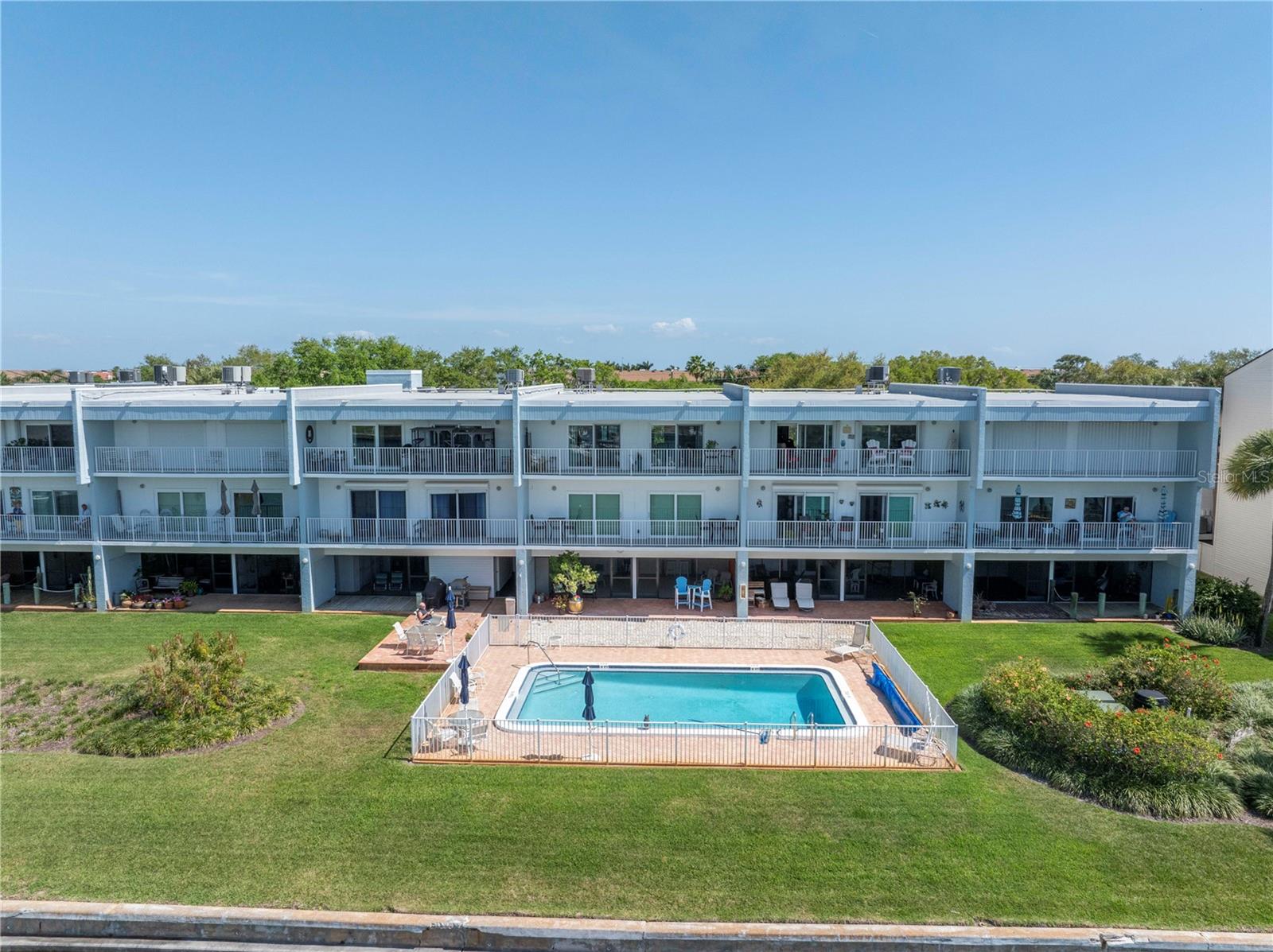 Image 44 of 62 For 340 Pinellas Bayway S 205