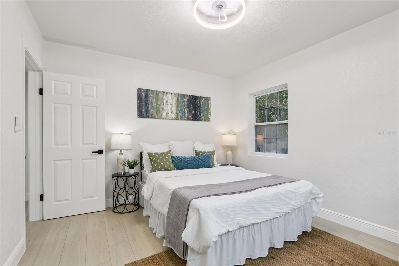Image 9 of 29 For 6 Orion Avenue