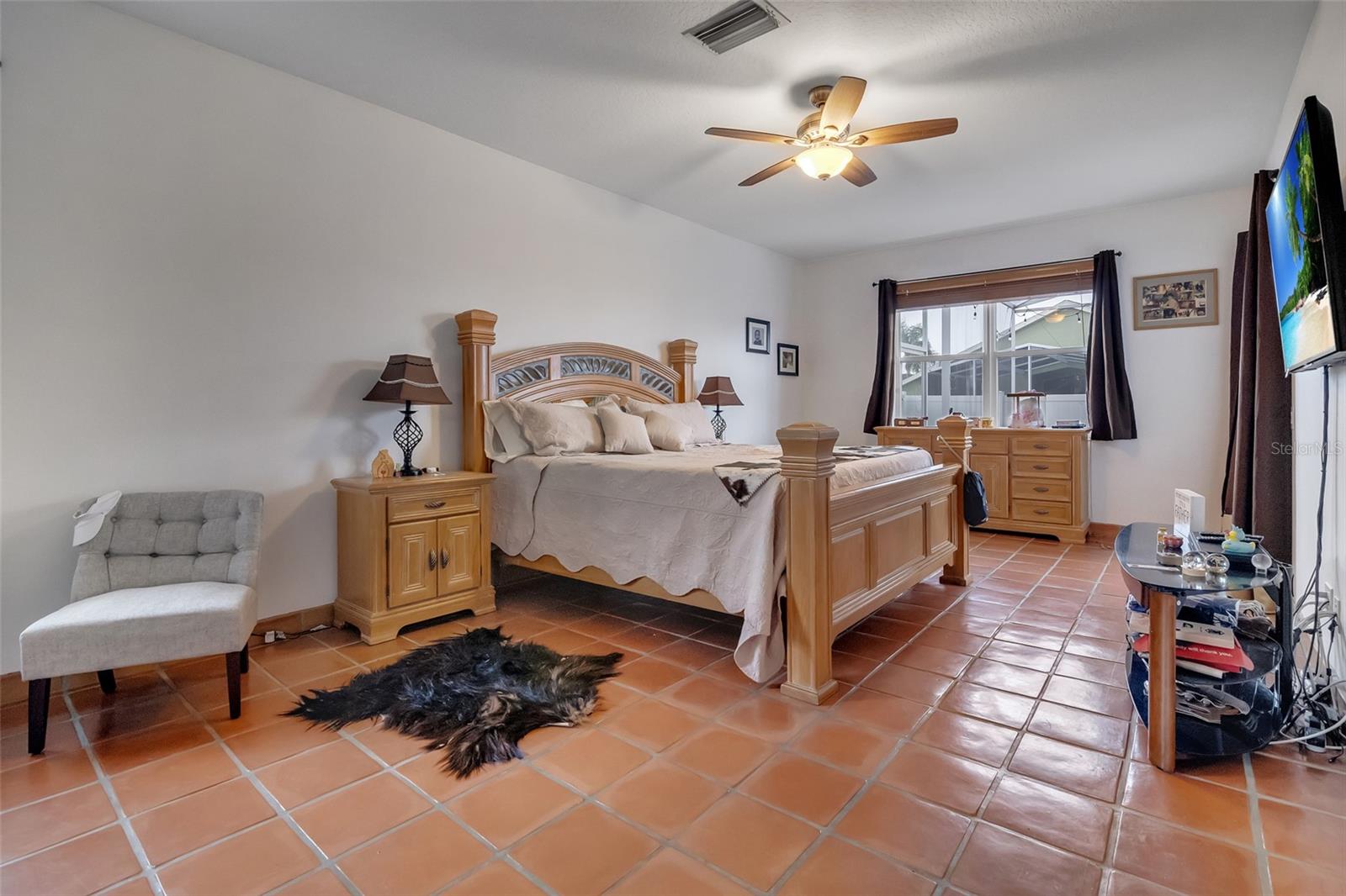 Image 14 of 34 For 10327 Meadow Crossing Drive