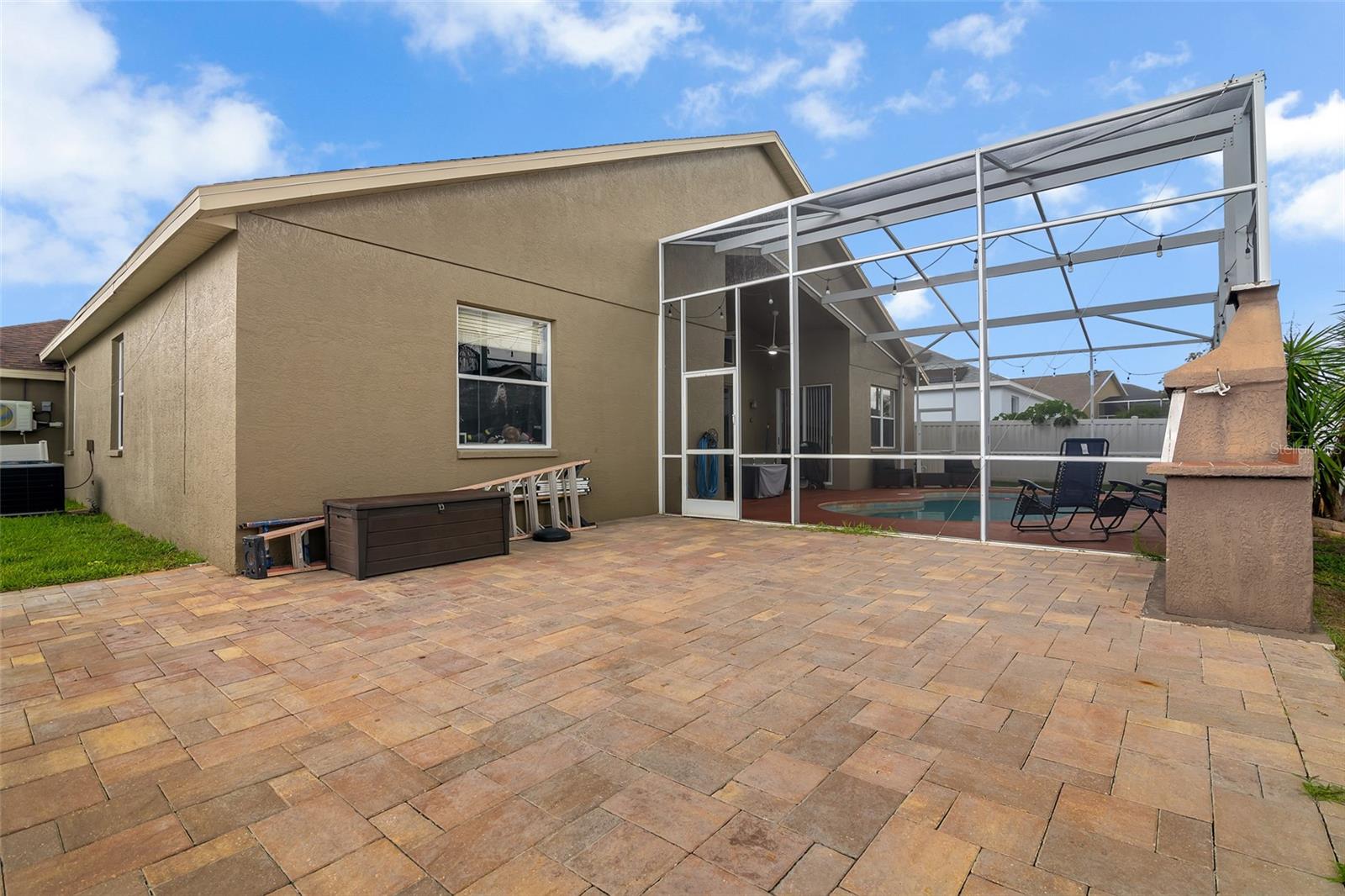 Image 4 of 34 For 10327 Meadow Crossing Drive