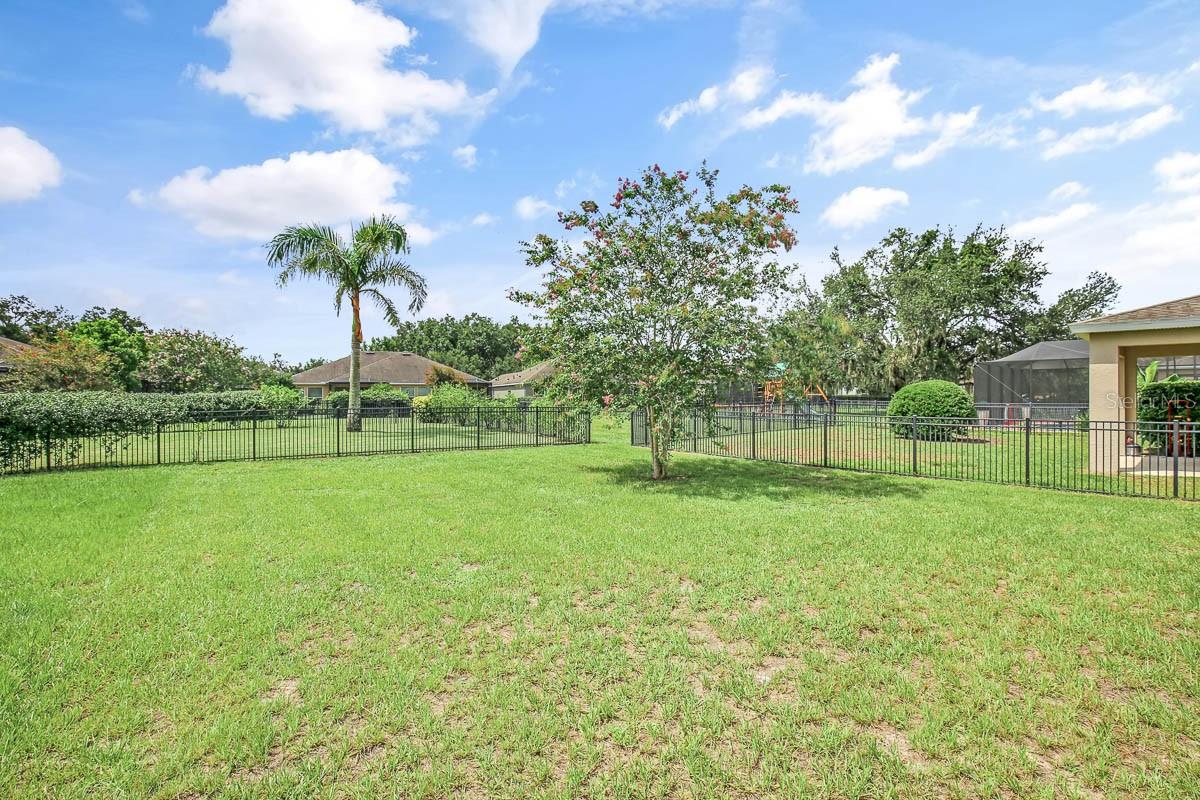 Image 27 of 38 For 16008 Persimmon Grove Drive