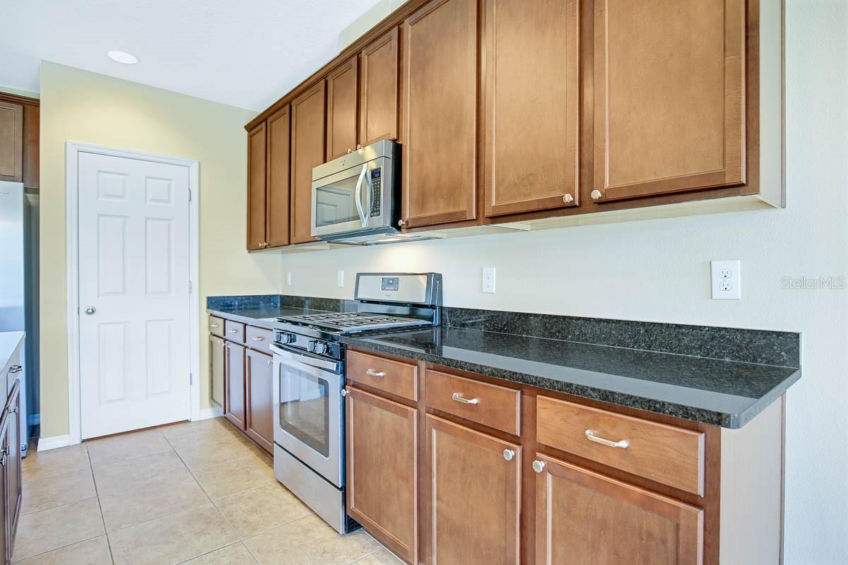 Image 9 of 38 For 16008 Persimmon Grove Drive
