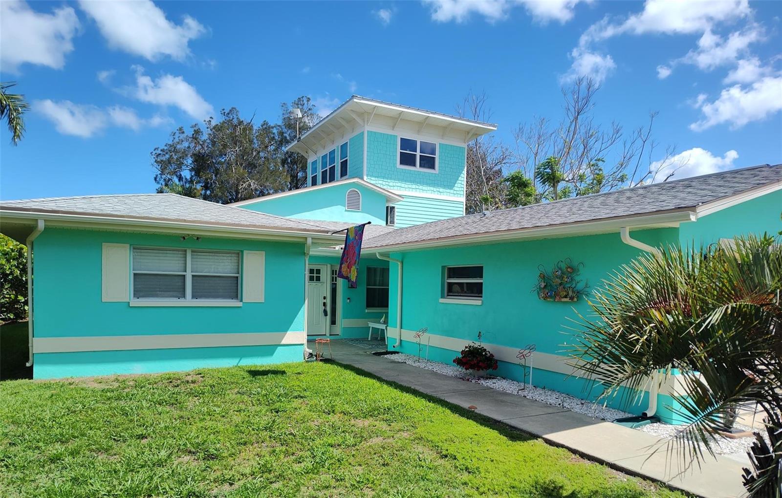 Image 2 of 48 For 1626 Sea Breeze Drive