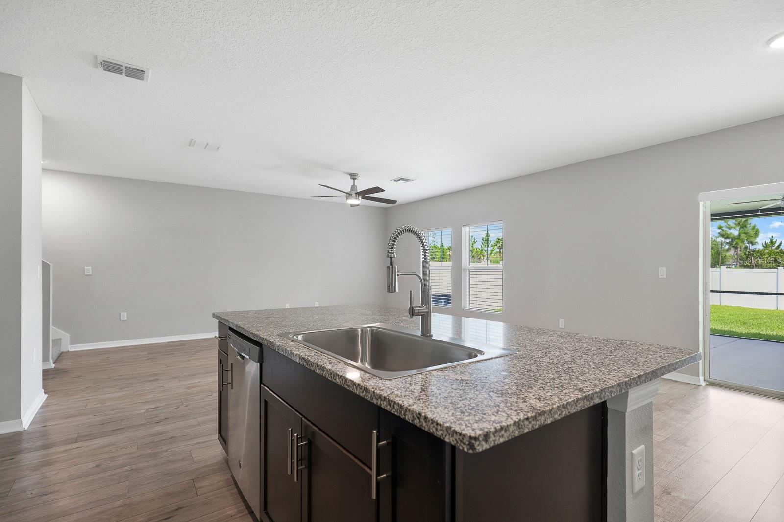 Image 11 of 45 For 12894 French Market Drive