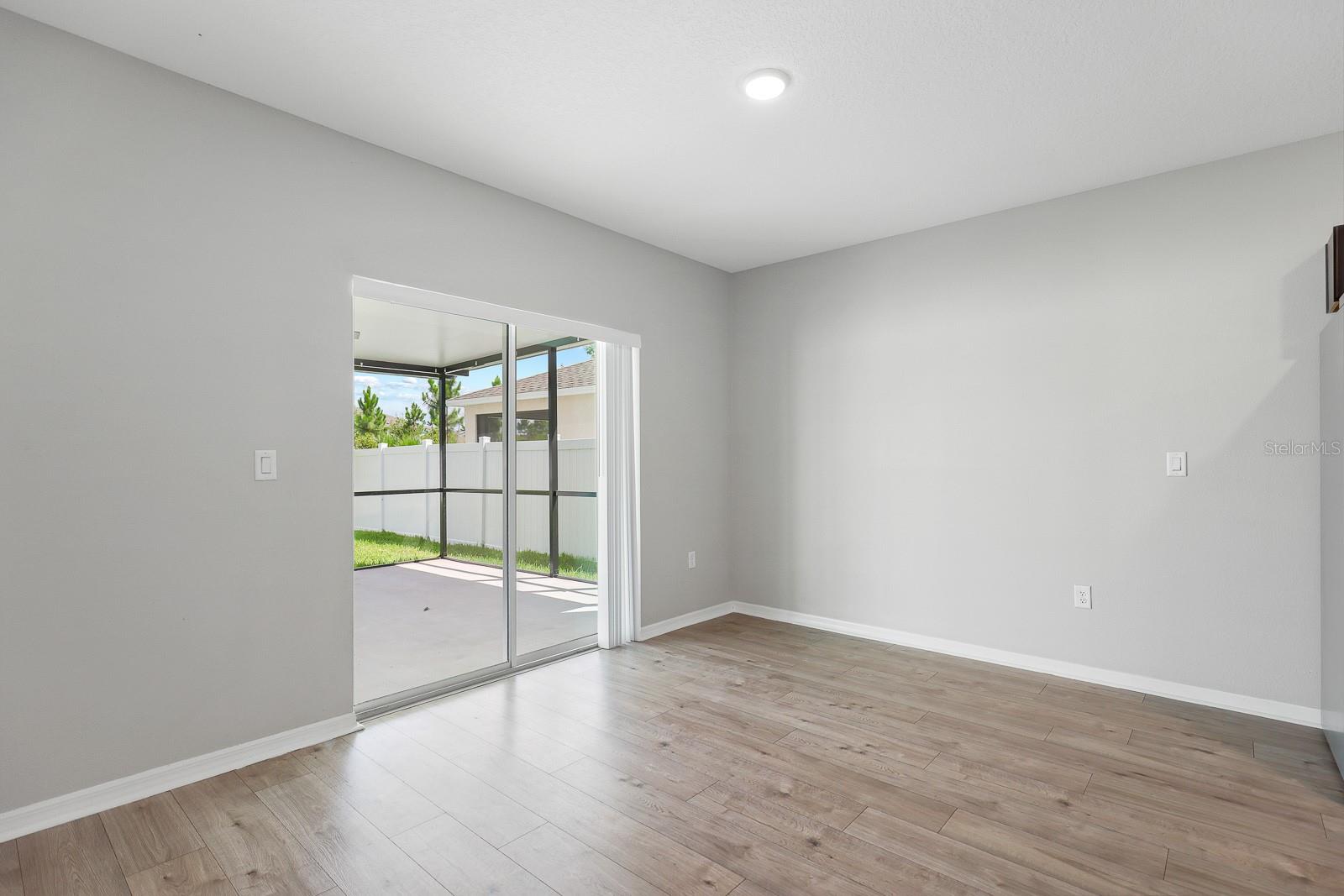 Image 12 of 45 For 12894 French Market Drive