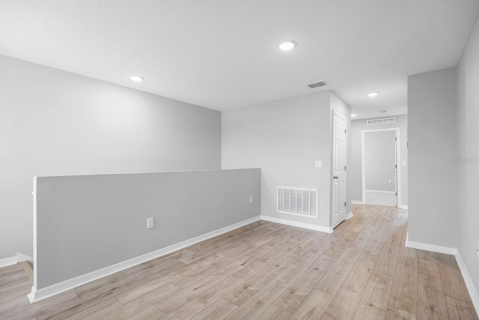Image 16 of 45 For 12894 French Market Drive