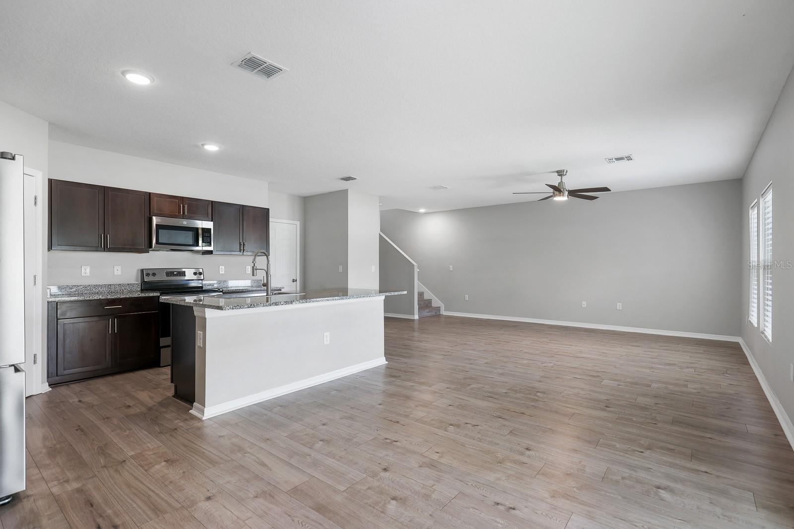 Image 6 of 45 For 12894 French Market Drive