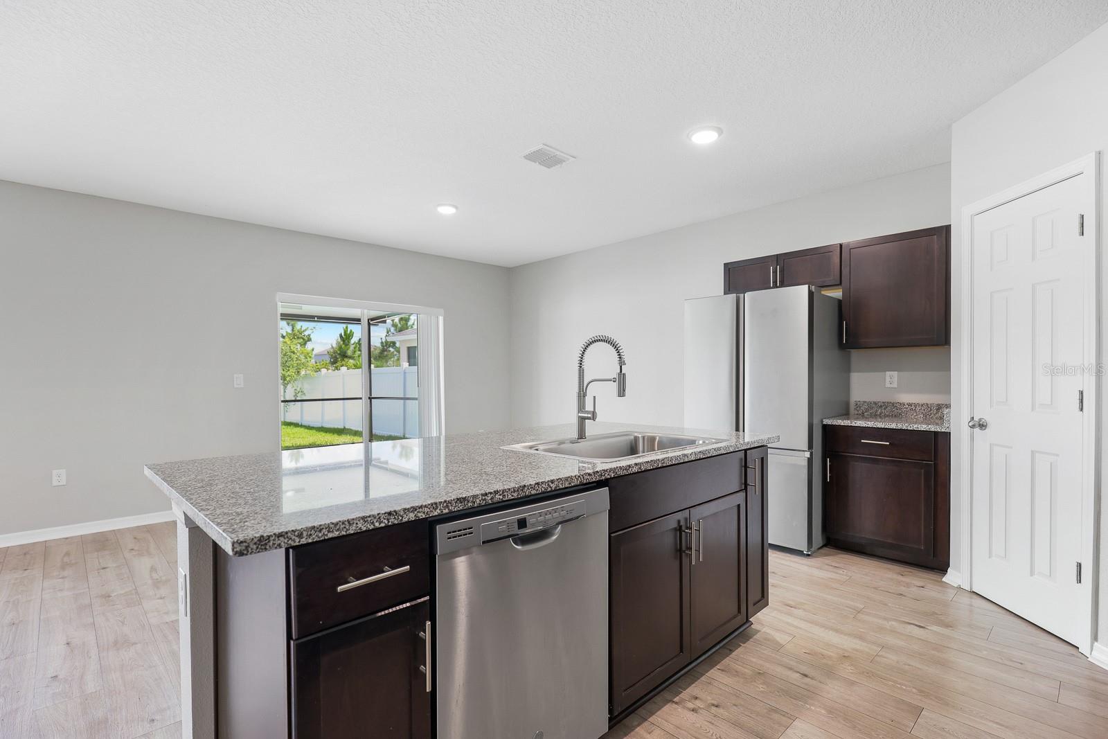 Image 9 of 45 For 12894 French Market Drive