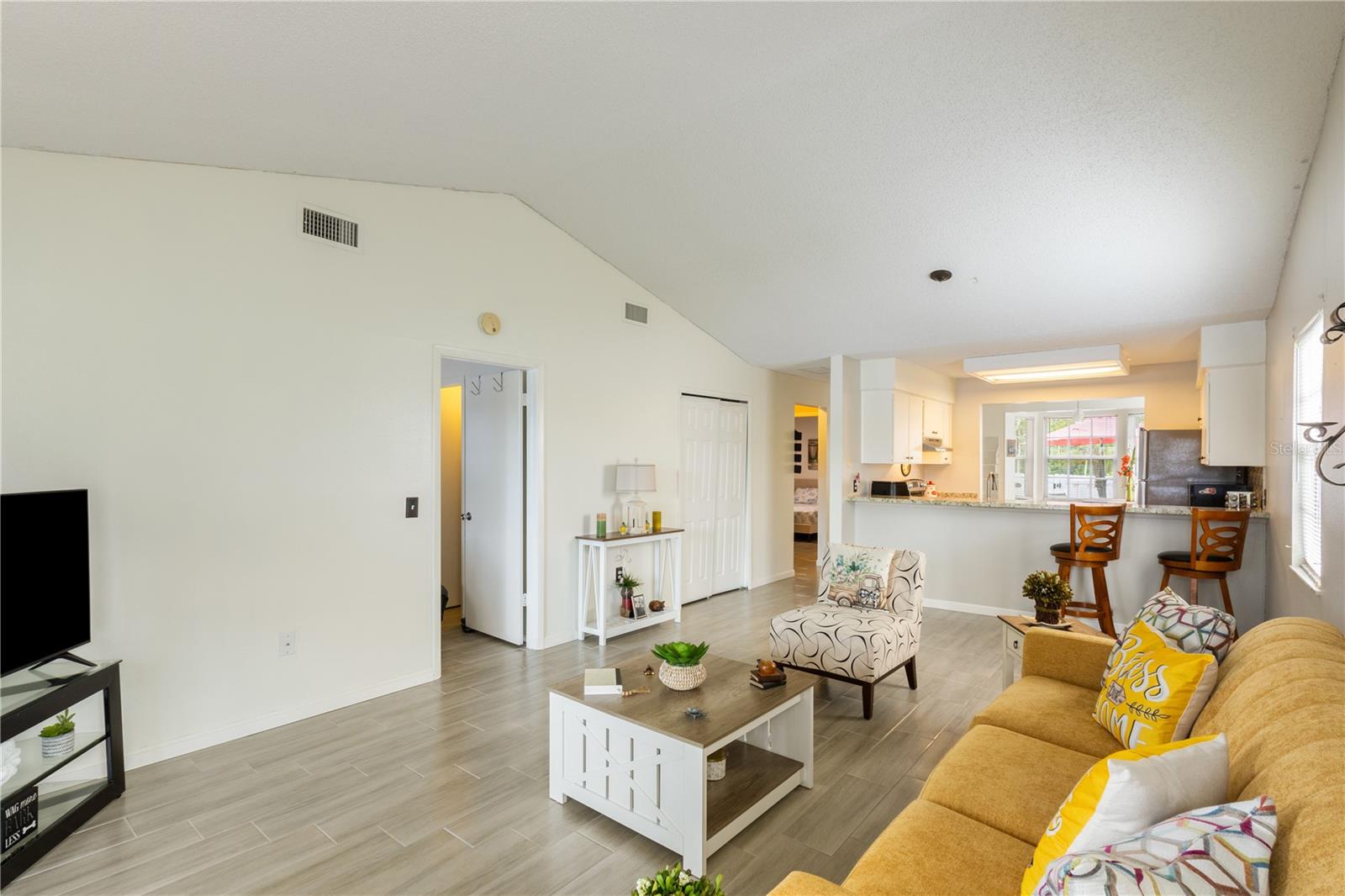 Image 11 of 28 For 12529 Knollbrook Lane