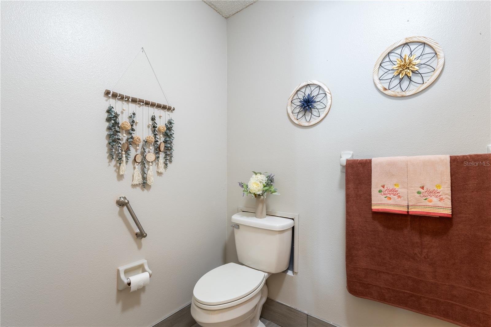 Image 17 of 28 For 12529 Knollbrook Lane