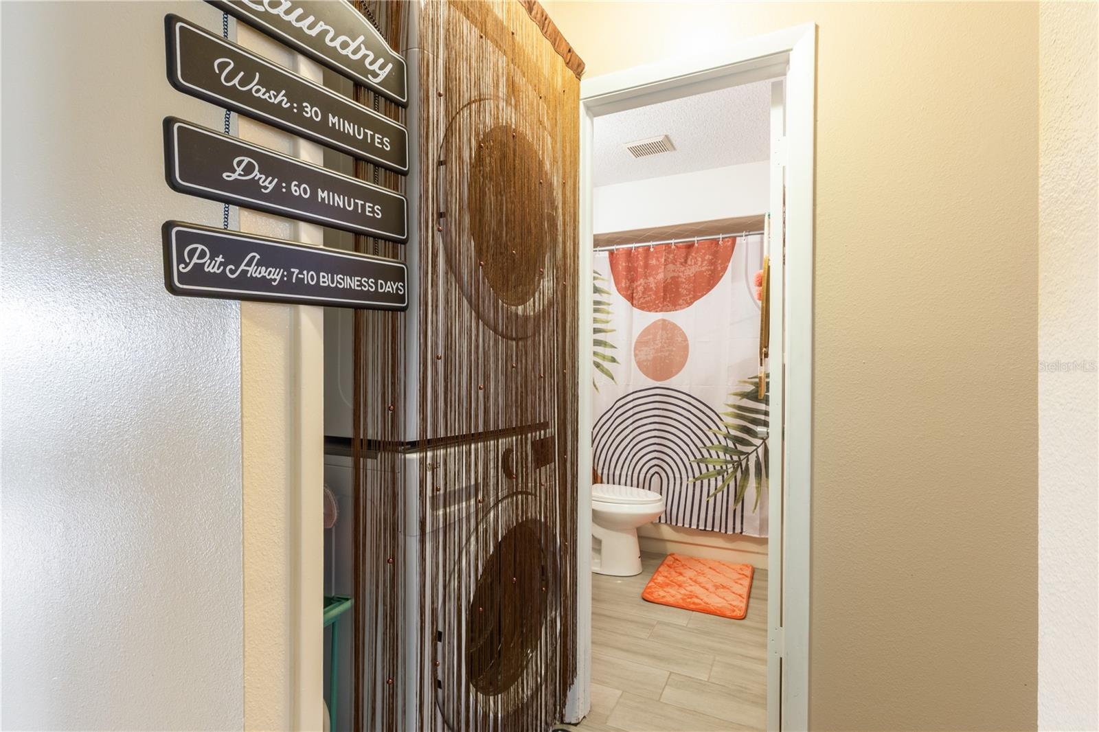 Image 22 of 28 For 12529 Knollbrook Lane